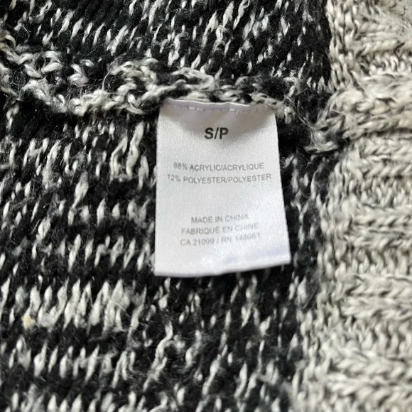 Ardene Long Patterned Cardigan - Picture 4 of 4